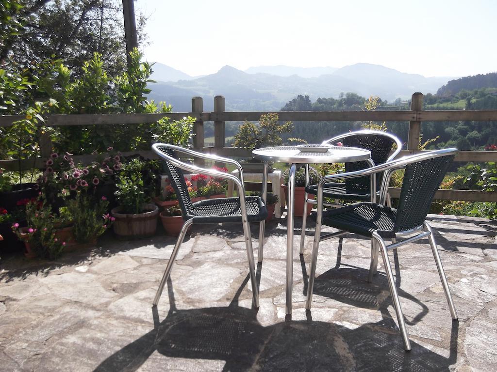 Casa Rural Madariaga Hotell Artea Eksteriør bilde